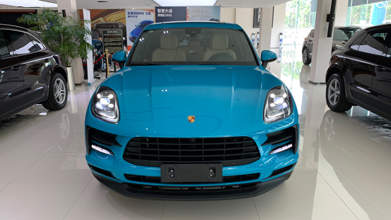 皓騰豪車定制中心保時(shí)捷Macan展廳現(xiàn)車特別活動233