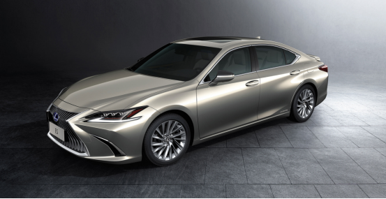 【新車到店】中大型豪華行政級(jí)轎車 新雷克薩斯ES300h即將到店 現(xiàn)接受預(yù)定389