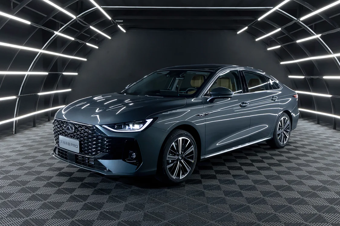 奇瑞艾瑞澤8 PRO開(kāi)啟預(yù)售，1.6T車(chē)型預(yù)售價(jià)11.99萬(wàn)元起