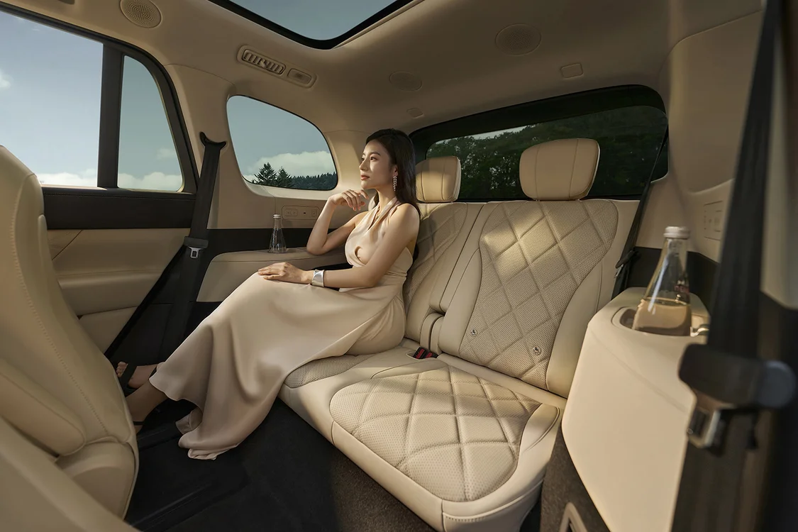 比肩百萬級豪車配置 奇瑞風(fēng)云T11上市限時(shí)搶鮮價(jià)17.99萬元起